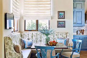dining nook with shades