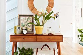 entryway table with mirror