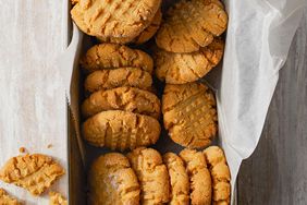 Easy Gluten-Free Peanut Butter Cookies