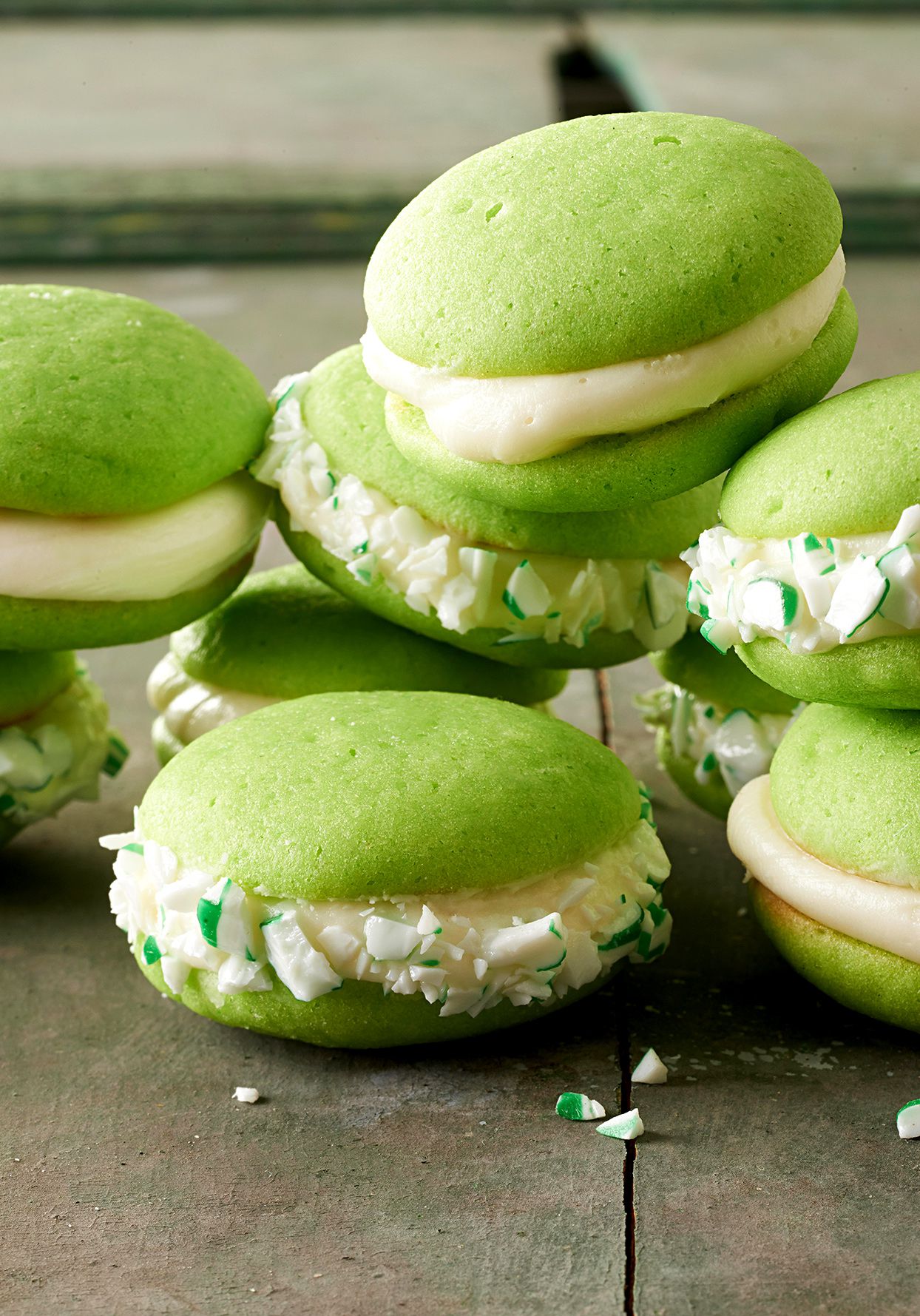 Spearmint Whoopie Pies with White Chocolate Mascarpone Filling